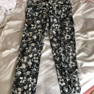 Carl Floral Jeans